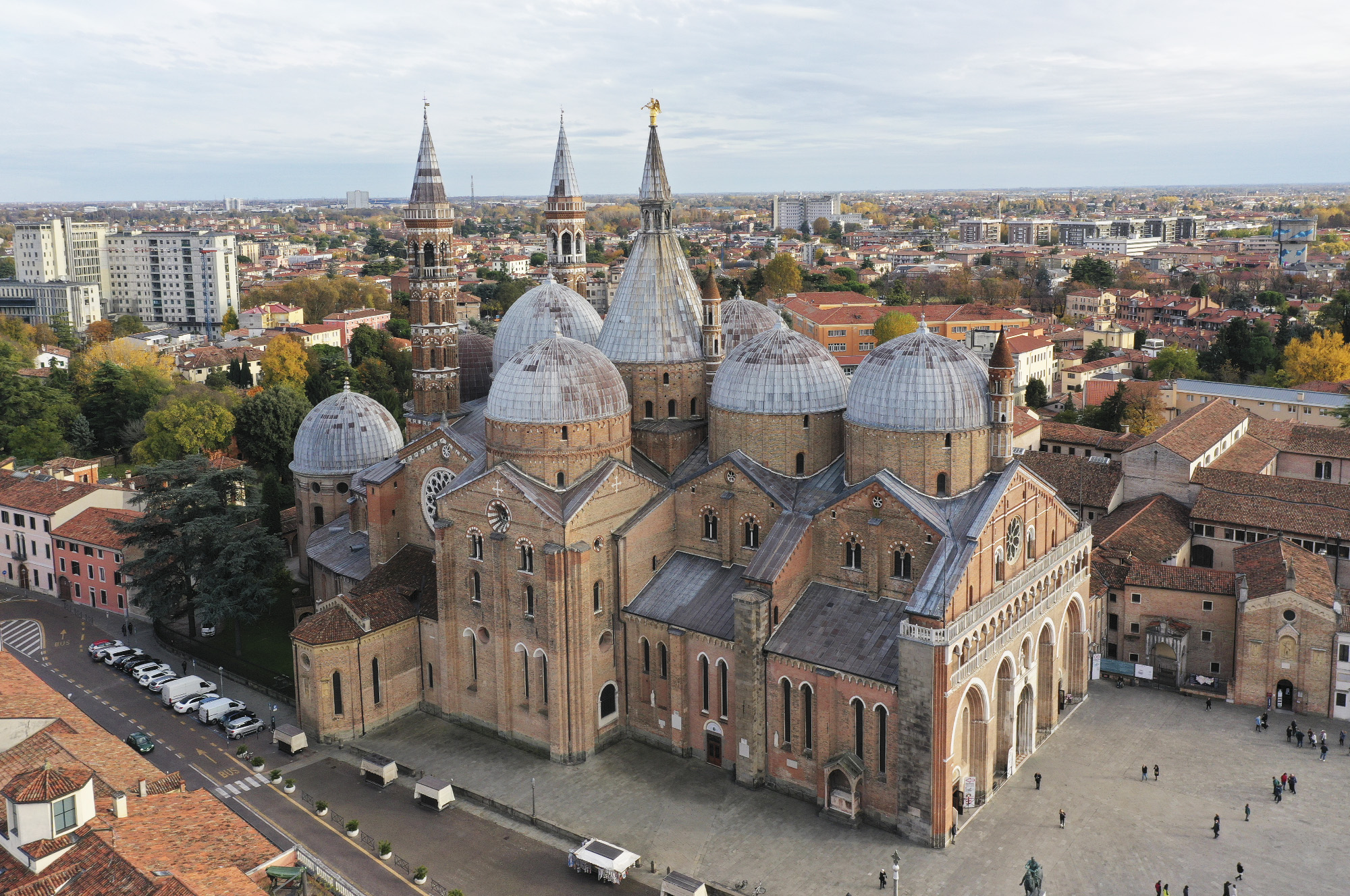 Die Basilika des Hl. Antonius in Padua – Bauforschung und